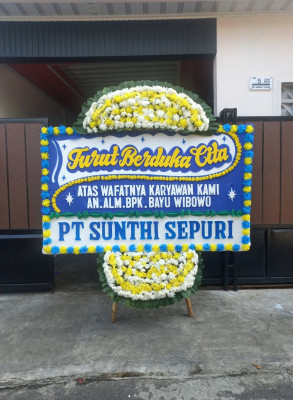 Papan Bunga Duka di Panyabrangan