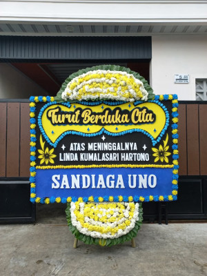 Papan Bunga Duka di Panyabrangan
